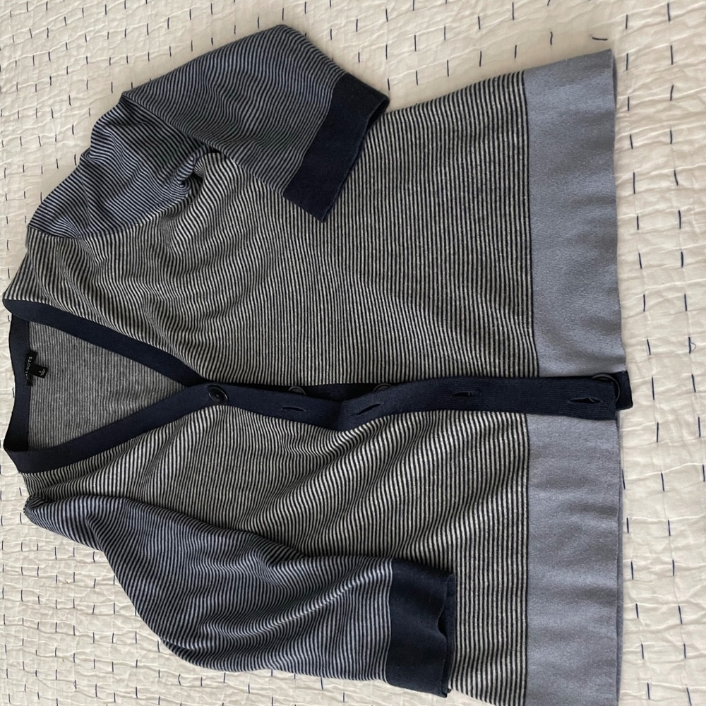 Women’s EUC Talbots sweater